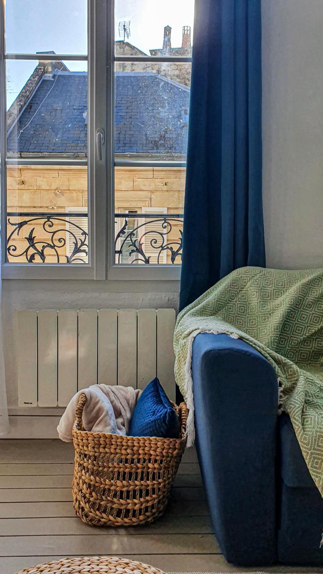 Charming Studio With View Of The Abbaye-Aux-Hommes Caen Pokój zdjęcie